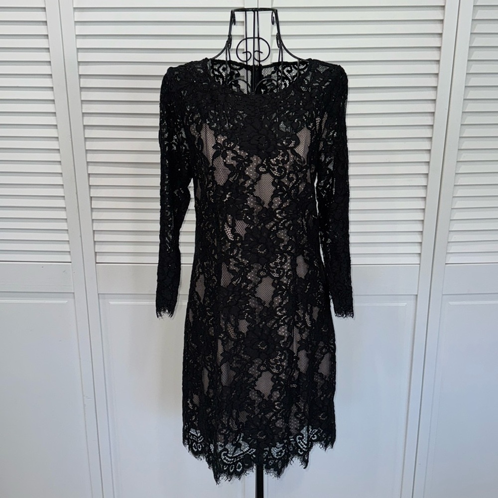 NWT🖤BB DAKOTA Women's Hale Scalloped Black Lace Dress Size 4